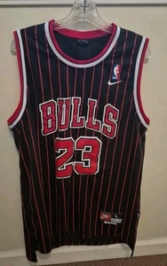 Michael Jordan Nike Chicago Bulls # 23 Jersey Size Large Length +2 - Picture 1 of 10