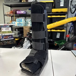 DJ Orthopedic Walking Boot Foot Ankle/Leg Support Brace, Medium Adult, Walker - Picture 1 of 4