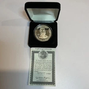 2001 Presidential Election 1oz .999 Silbermünze - George W Bush / Al Gore ~ mit Echtheitszertifikat - Bild 1 von 7
