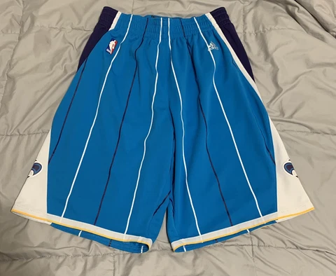 Adidas New Orleans Hornets NBA Teal Blue Shorts Size Medium Player ID Tag Cover
