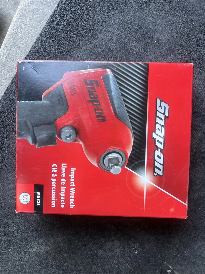 Snap-On Air Impact Wrench 3/8" Drive MG325 W/ Cover
