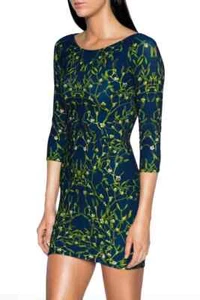 Black Milk Clothing MISTLETOE 3/4 SLEEVE TOASTIE DRESS Fleece M Medium Christmas - Picture 1 of 2