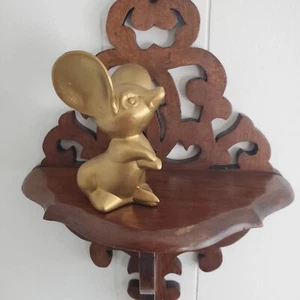 Vintage Big Eared Ceramic Matte Gold Mouse Figurine Holding Paws MCM Decor Signe - Picture 1 of 8