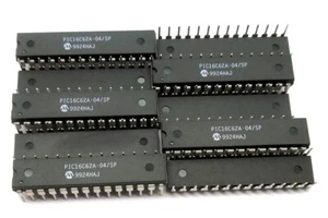 Lot of 10 New Microchip Technology PIC16C62A-04/SP 8-bit Microcontrollers - Picture 1 of 4