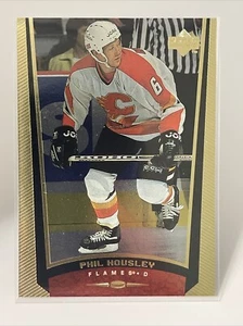 1999 Upper Deck Gold Reserve Card #233 Phil Housley Calgary Flames - Bild 1 von 2