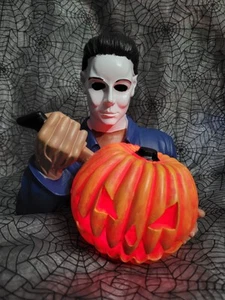 Halloween 1978 Michael Myers Light Up LED Statue Pumpkin Jack-o-Lantern Decor - Picture 1 of 12