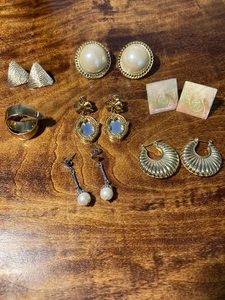 Konvolut 7 Vintage Ohrringe gold & silberfarben durchbohrt verschiedene Posten - Bild 1 von 11
