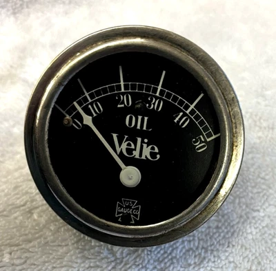 1922-1928 Velie Oil Pressure Gauge 50 lbs. US Gauge Co. Silver Swallow Model 88 - Image 1 of 4