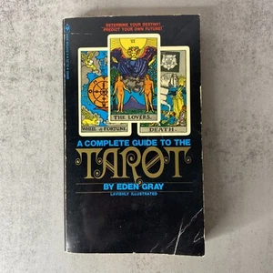 Vintage 1972 A Complete Guide To The Tarot Eden Gray Bantam Paperback Occult - Imagen 1 de 6