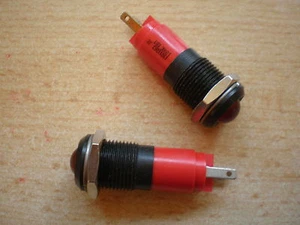 Red 12v AC led indicator 8mm   Unusual     Z551 - Afbeelding 1 van 1