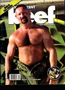 BEEF MAGAZINE 42 (100% BEEF LIKE PLAYGIRL OR BEAR HAIRY HUNKS ALL COLOR VERY HTF - Foto 1 di 2
