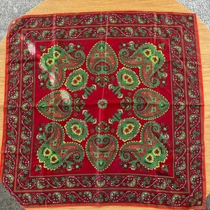 Paoli Vintage Schal 27" x 27" Acetat Hergestellt in Japan Rot Grün Gelb - Bild 1 von 5