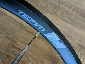 Vision Team 30 Comp 700c 19 iw front wheel TLR bladed tubeless rim brake 9mm - Picture 1 of 9