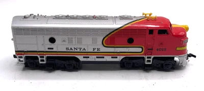 HO Scale Mantua TYCO F7A Diesel Loco Train ATSF Santa Fe #4015 No Box VIDEO! - Image 1 of 4