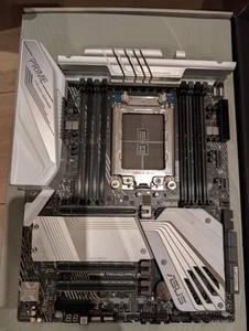 ASUS PRIME TRX40-PRO S Motherboard sTRX4 AMD TRX40 SATA3 M.2 DDR4 threadripper - Afbeelding 1 van 1