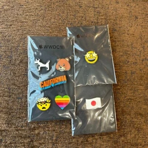 Apple WWDC 2018 Limited Edition Pins Pin Badge Set kostenloser Versand - Bild 1 von 2