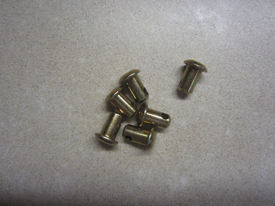 Pasadores de cabeza Case IH 439-158 (6) 22938R1 Foto 1 de 1