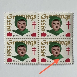 ERROR 1953 CHRISTMAS SEAL BLOCK WITH WHITE DOT ON SCARF MNH - Picture 1 of 4