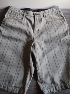 THE NORTH FACE Chino Shorts Size 32 Mens - Picture 1 of 7