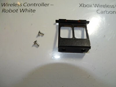Nintendo NES-001 Black Front Left & Right Controller Ports Cover-Good-READ ALL - Image 1 of 4