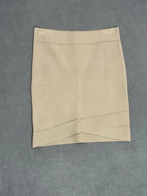Minifalda BCBGMAXAZRIA Vendaje Taupe Talla Mediana Elastizada Estilo A372 Foto 1 de 4