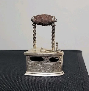 Hierro italiano vintage en miniatura de plata de ley con mango de madera Florencia Italia - Imagen 1 de 21