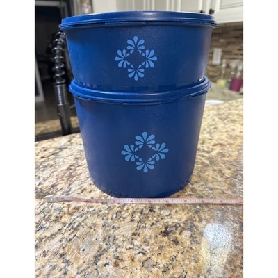 Replacement Pieces Vintage Tupperware Canisters Set Blue Floral 5 Piece - Image 1 of 4
