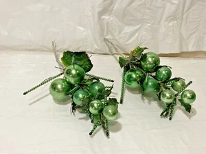 2 Vtg MCM Mercury GLASS GRAPE CLUSTER Christmas Ornament Decoration Green - Picture 1 of 11