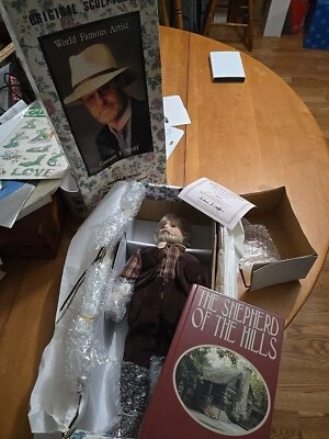 Libro y muñeca del pastor de las colinas de Guastave F Wolff Foto 1 de 4