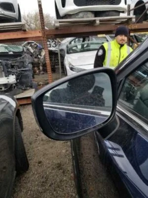 Espejo retrovisor izquierdo azul Mazda CX-5 2019 con calefacción plegable eléctrico sin vista envolvente Foto 1 de 4
