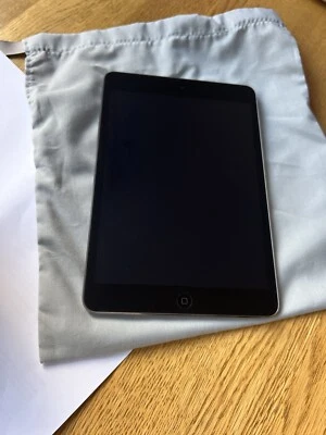 Apple iPad mini 2 16GB, (WIFI), - Space Grey, Excellent condition  - Image 1 of 3