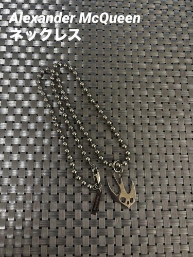 Collana teschio Alexander McQueen 50 cm senza scatola