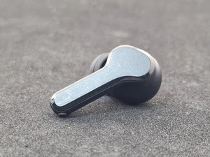 Realme Buds T100 RMA2109 SOLO Auriculares Izquierdos Repuesto - Imagen 1 de 3