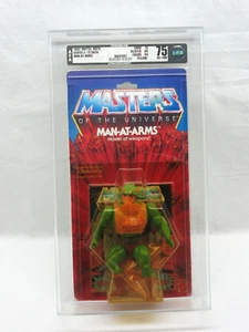 MOTU,VINTAGE,MAN-AT-ARMS,AFA GRADED,Masters of the Universe,MOC,sealed,He-man - Picture 1 of 10