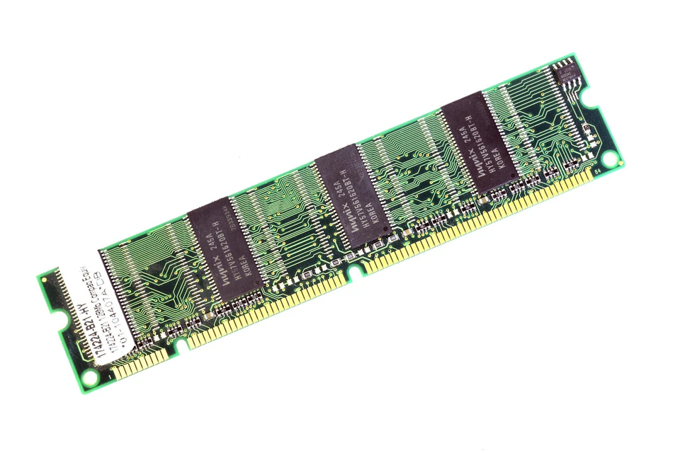 Hypertec 174224-B21-HY PC133 128MB SD Memory RAM Hynix - Bild 1 von 1