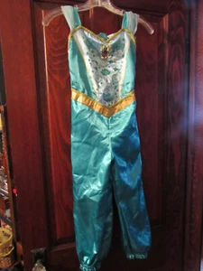 halloween/dressup , jasmine disney princess, costume, size 4-6 - Picture 1 of 4