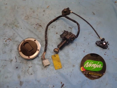 2006 ZX6R Kawasaki Ninja key lock ignition tank seat set (DAMAGE) 00 02 ZZR - Изображение 1 из 4