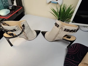 HIGH HEELED BOOT--WHITE HOUSE BLACK MARKET--Size 9m - Picture 1 of 5