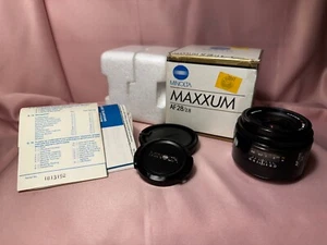 MINOLTA MAXXUM 28MM F2.8 Objektiv mit Deckeln und OVP Karton - Bild 1 von 11