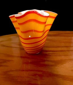 Mundgeblasene Studio Art Glas Vase - Bild 1 von 6