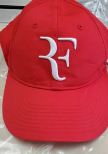 Gorra UNIQLO RF TENNIS Roger Federer Novak Djokovic UNIQLO RF2020 roja blanca - Imagen 1 de 3