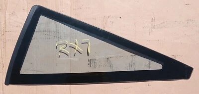 MAZDA RX7 1981-1985 CUARTO TRASERO VENTANA CRISTAL (LADO DEL CONDUCTOR) (IZQUIERDO) Foto 1 de 4