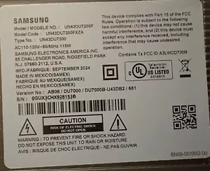 Samsung Crystal DU7200 UN43DU7200F 42.5" Smart LED-LCD TV - 4K UHDTV -PARTS ONLY - Picture 1 of 4