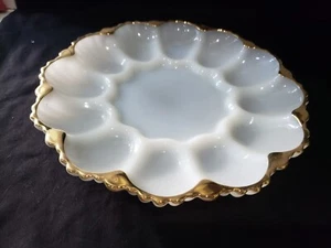 Vintage Deviled Egg Dish Vintage Anchor Hocking Fire King Milk Glass Gold Trim - Picture 1 of 11