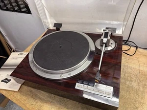 JVC QL-Y55F Quartz-Locked Fully-Automatic Turntable W/ Manual - Picture 1 of 18