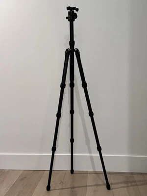 ME FOTO A2350 Globetrotter Camera Tripod Black Aluminum NO CASE - Image 1 of 4