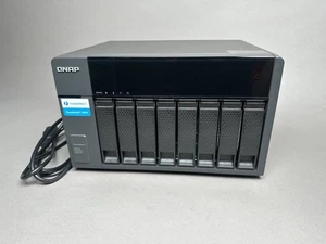 QNAP TX-800P JBOD RAID Expansion Enclosure 8 Bay Thunderbolt 2 - Afbeelding 1 van 5