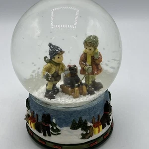 Berta Hummel "Let It Snow" Goebel 1999 Musical Snow-globe Sledding Time - Picture 1 of 12