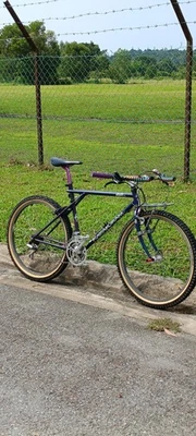 GT KARAKORAM K2 MTB RETRO BIKE - Image 1 of 4