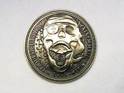 Talk Like a Pirate Day LE - Acabado plateado antiguo - Geocoin nuevo sin activar Foto 1 de 2